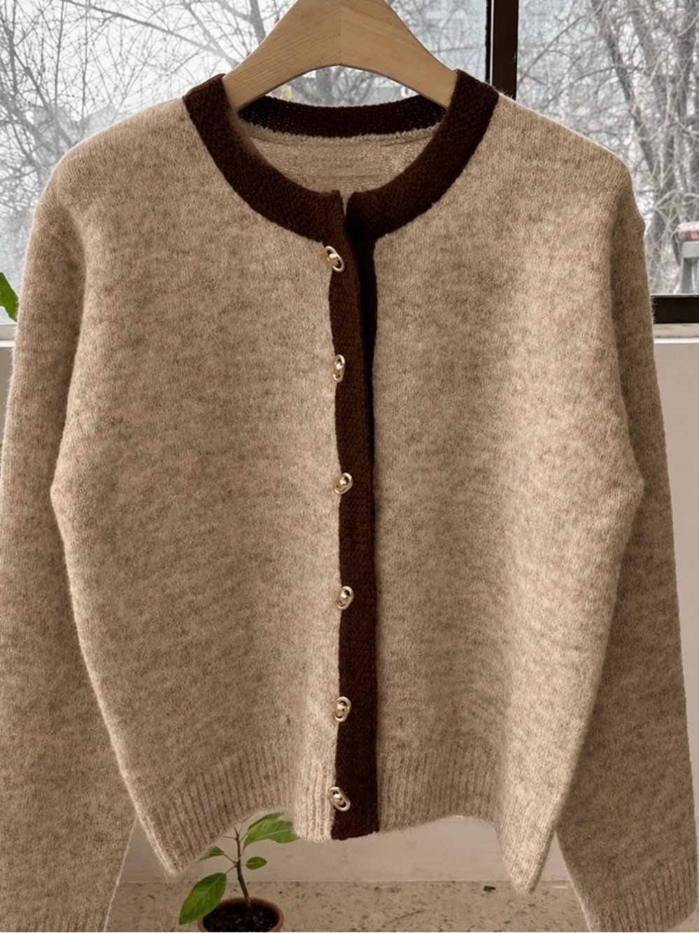 FM2050 gold accents Tan & brown cardigan with brown trim Like new